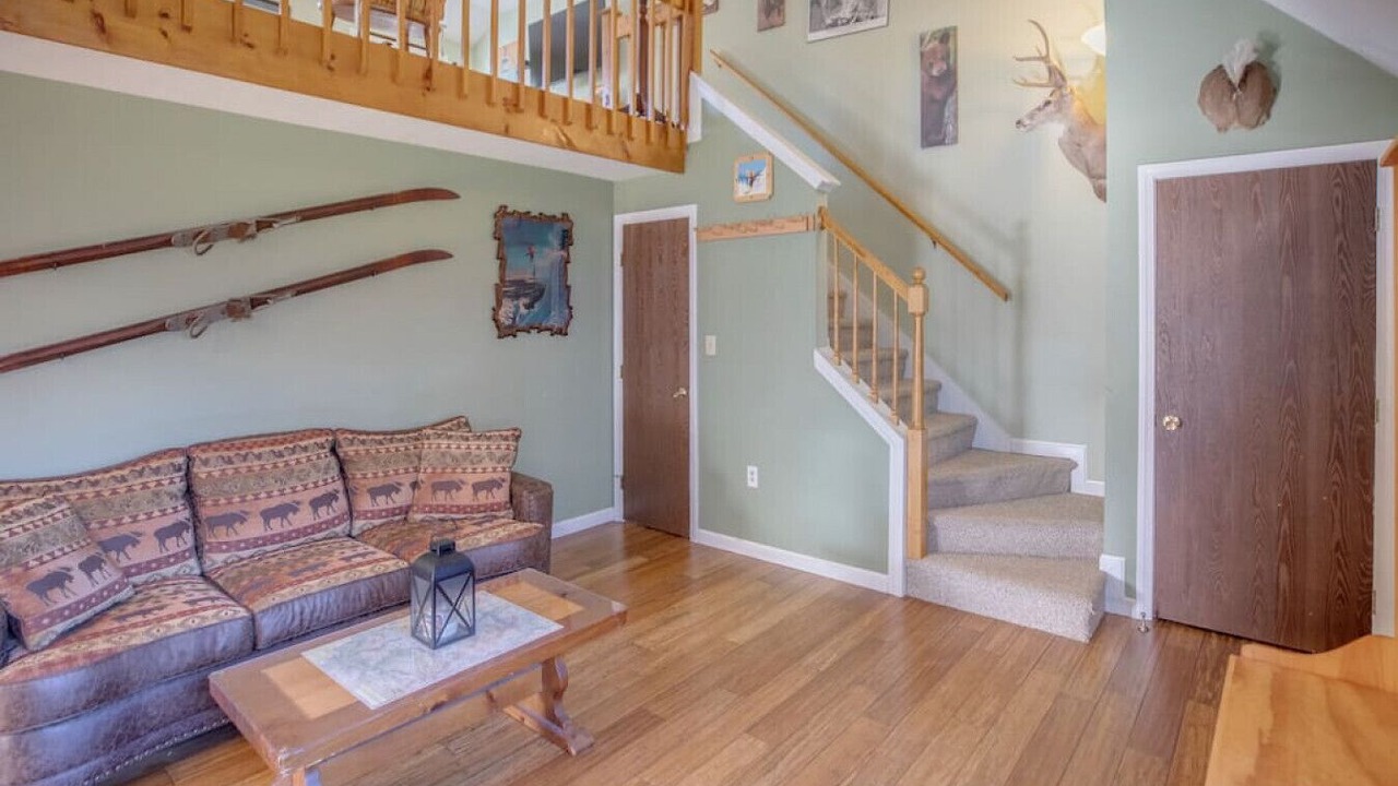 Photo of Livingroom in North Woodstock