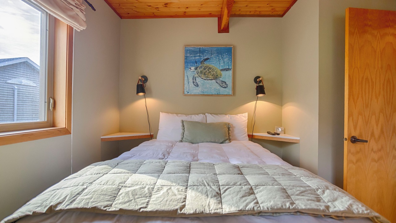 Photo of Bedroom in Honeoye