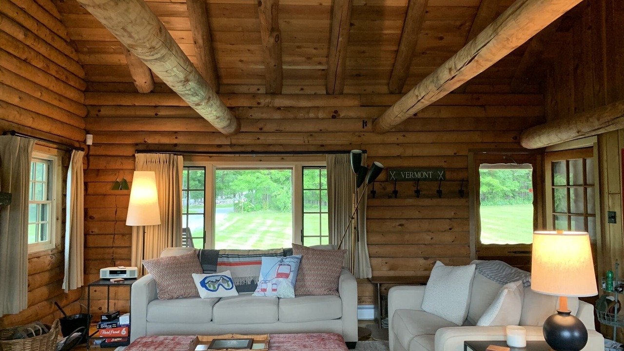 Photo of Livingroom in Clarendon