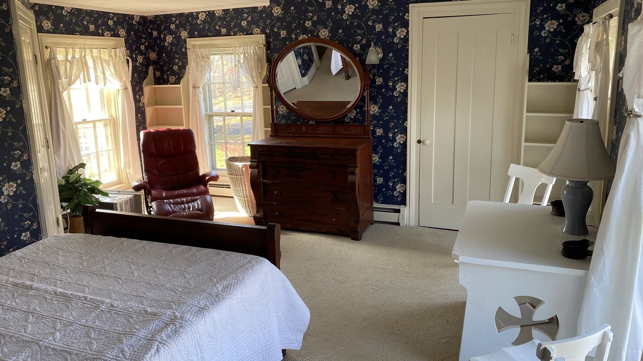 Photo of Bedroom in Sheldrake