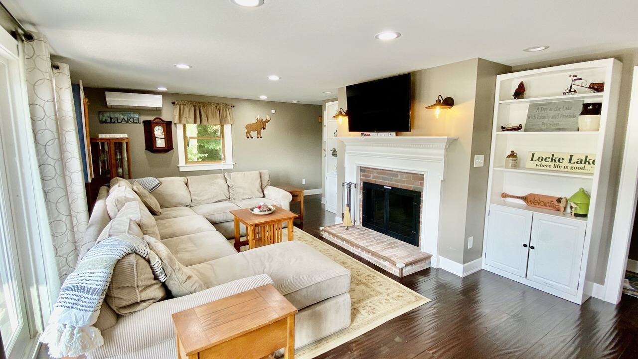 Photo of Livingroom in Barnstead