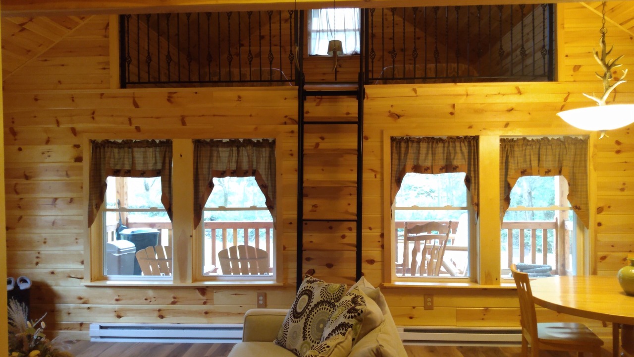 Photo of Livingroom in Cohocton