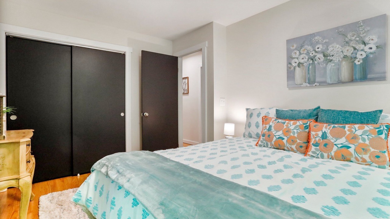 Photo of Bedroom in Berkeley Springs