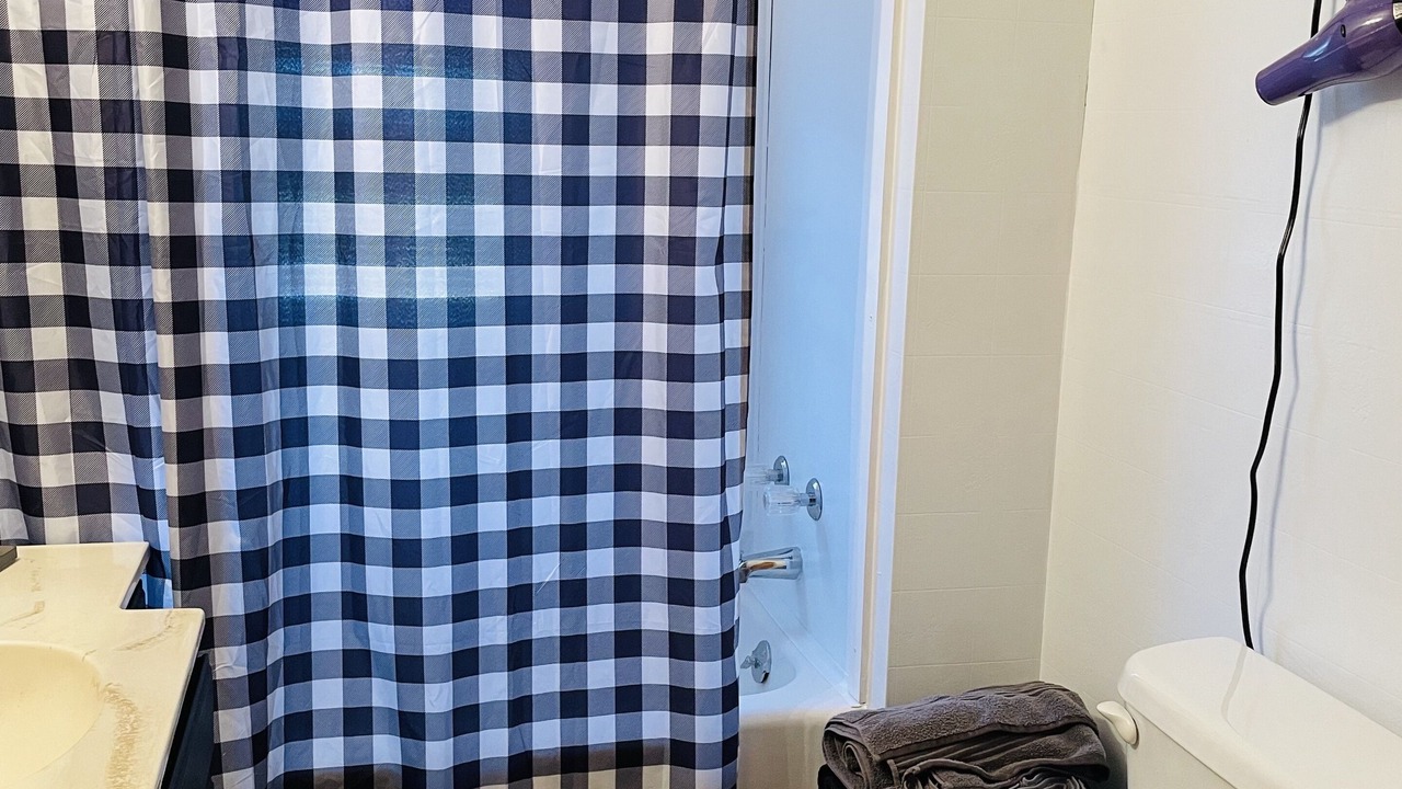 Photo of Bathroom in Upper Tract