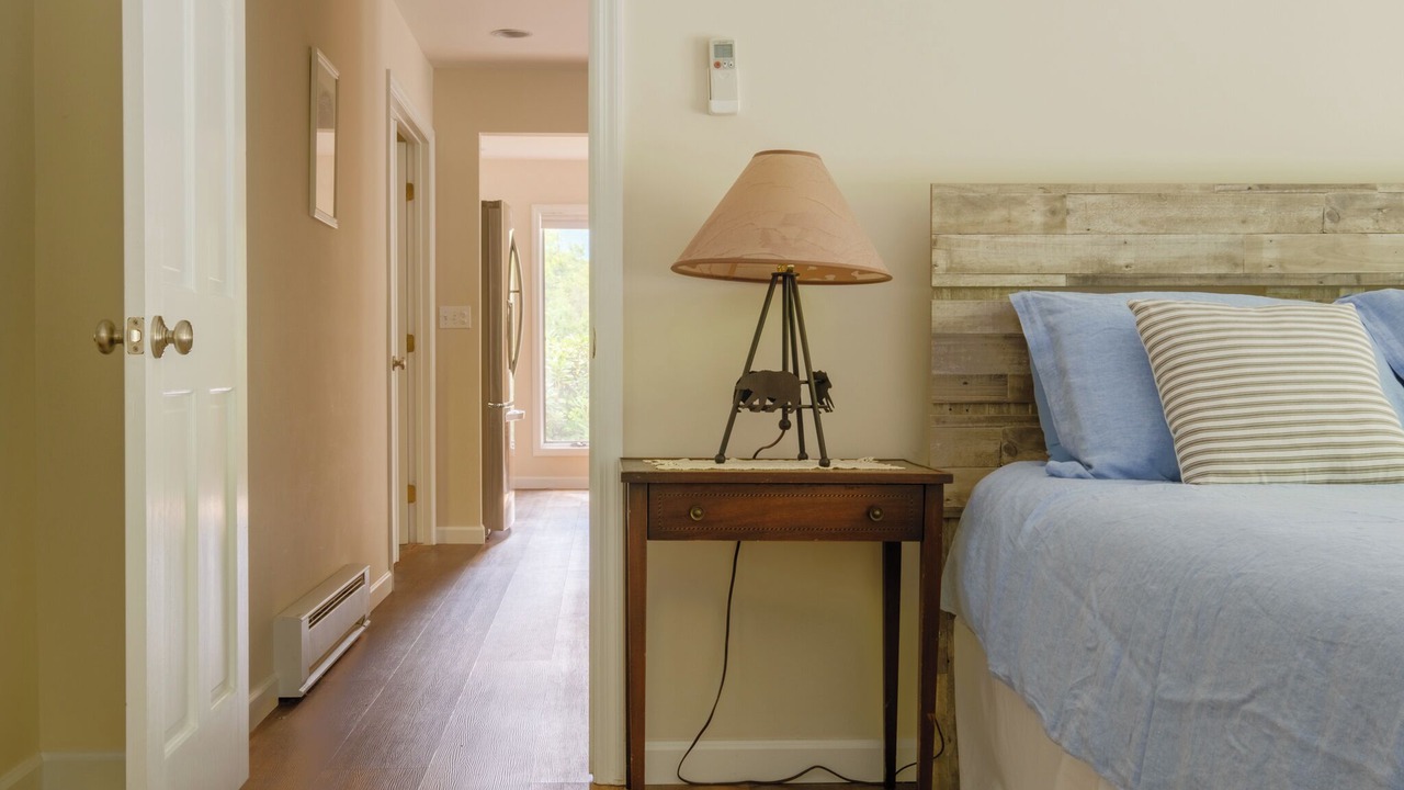 Photo of Bedroom in Maplecrest