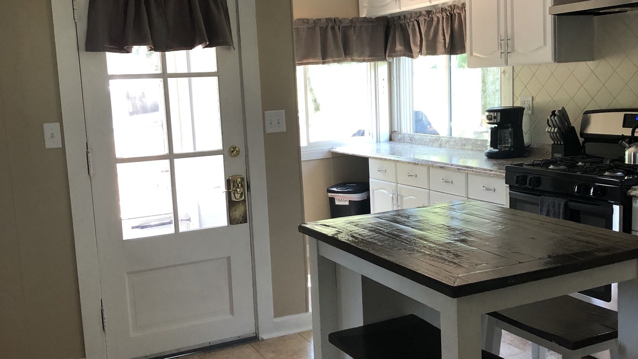 Photo of Kitchen in Town of Reading