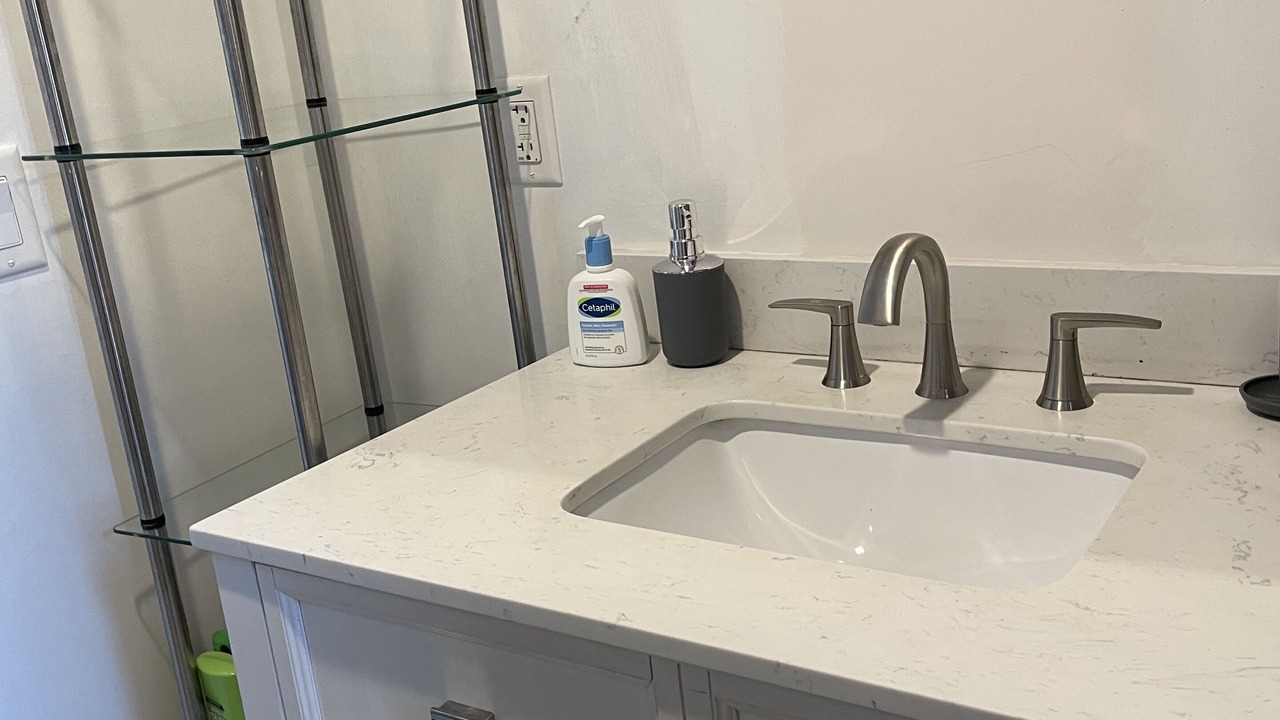 Photo of Bathroom in Hicksville