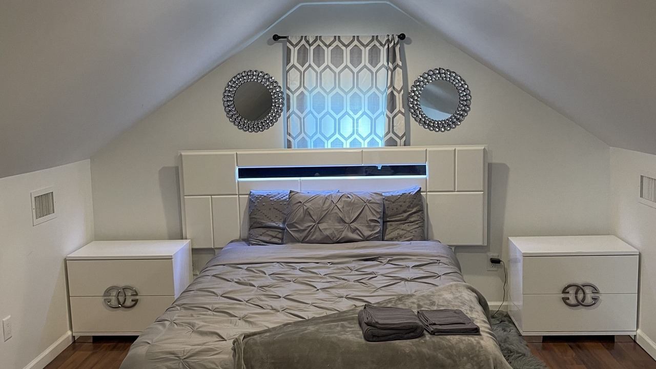 Photo of Bedroom in Hicksville