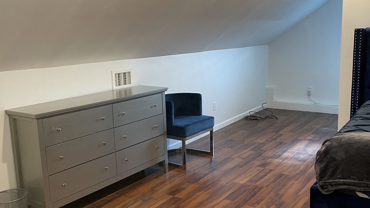 Photo of Bedroom in Hicksville