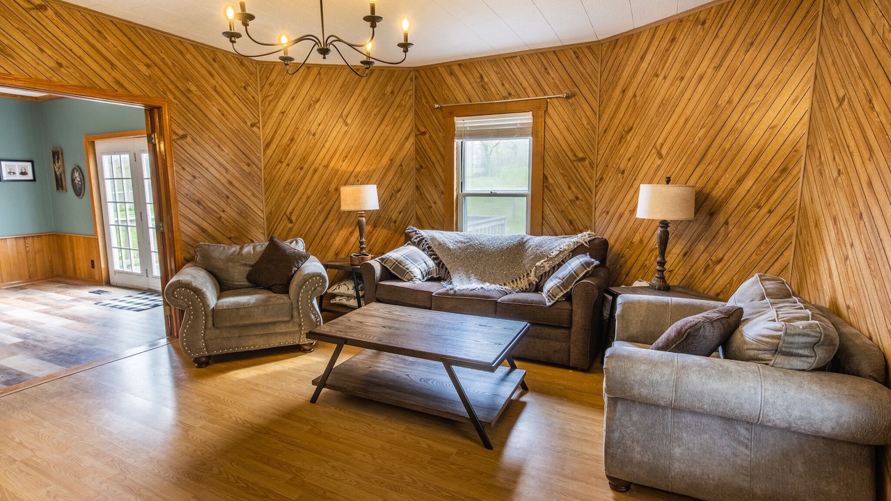Photo of Livingroom in Mt Lookout