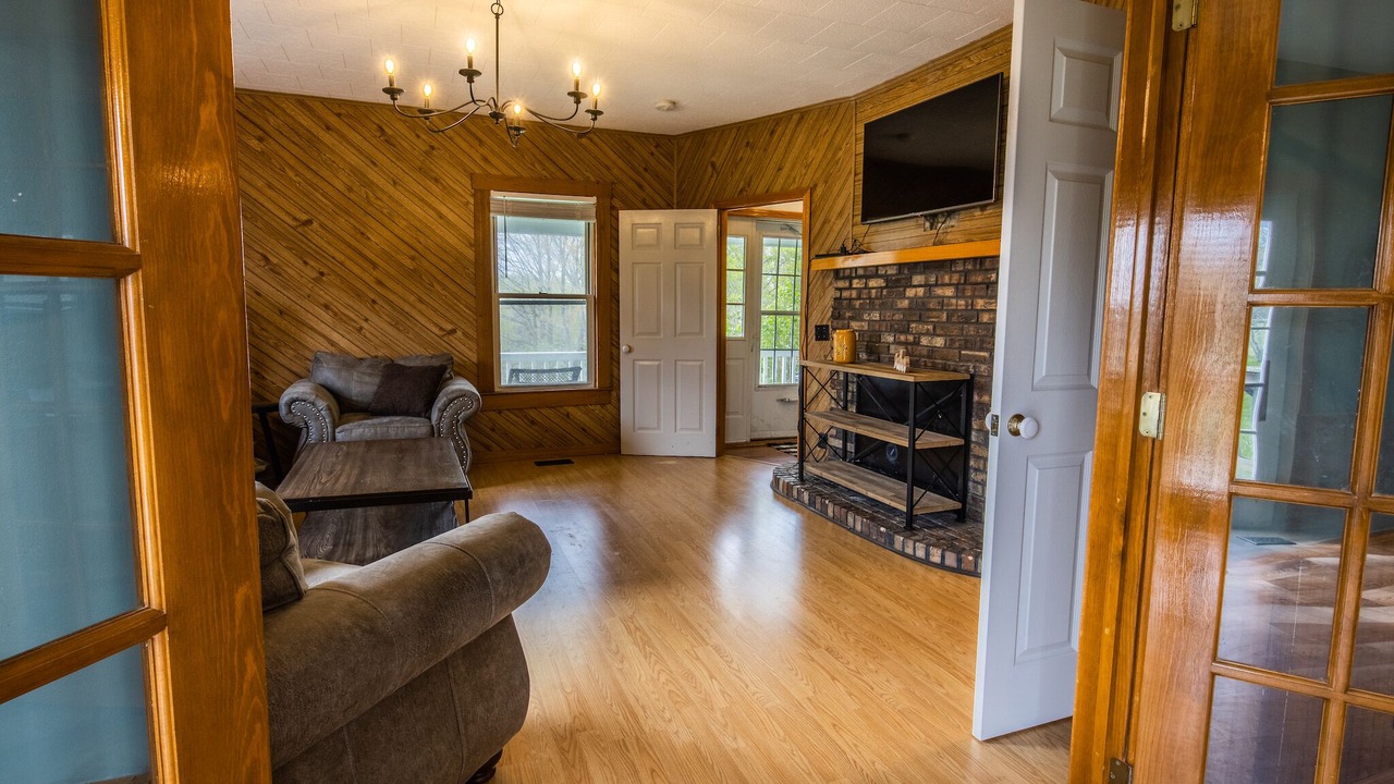Photo of Livingroom in Mt Lookout