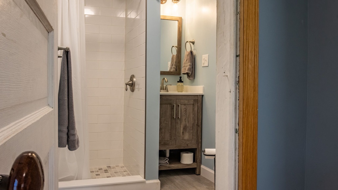 Photo of Bathroom in Mt Lookout