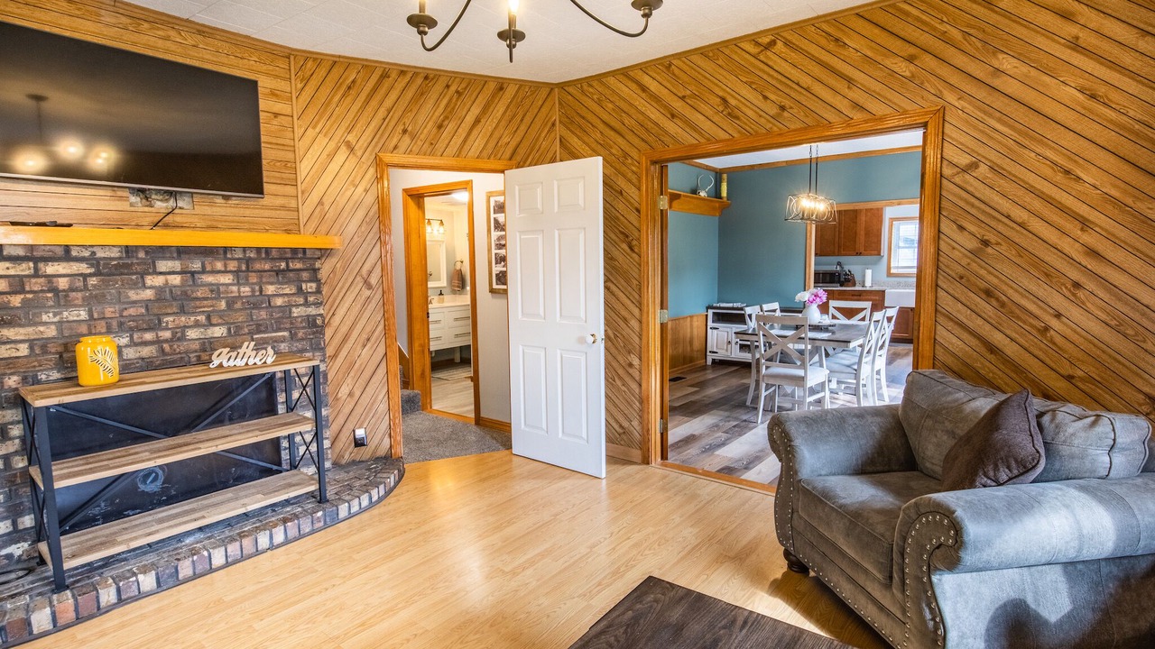 Photo of Livingroom in Mt Lookout