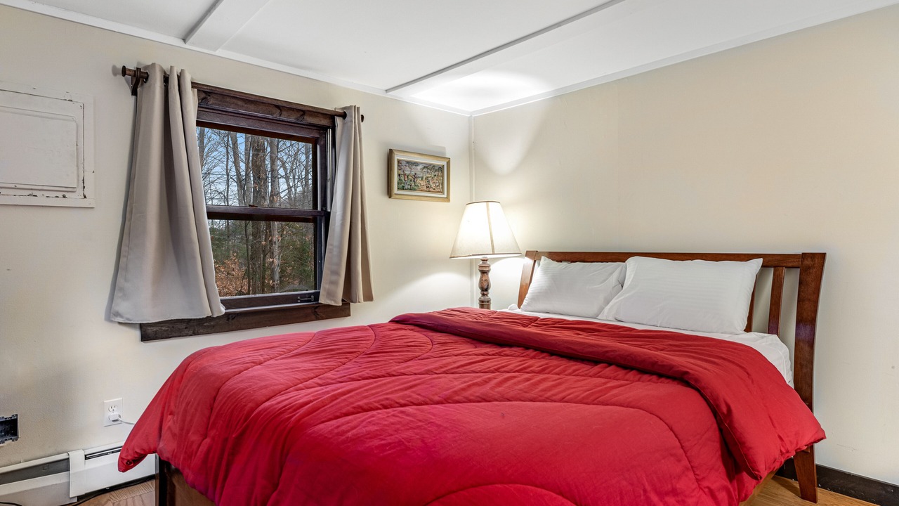 Photo of Bedroom in Central Vermont- Killington