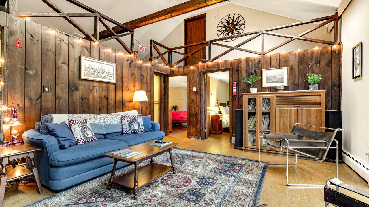 Photo of Livingroom in Central Vermont- Killington