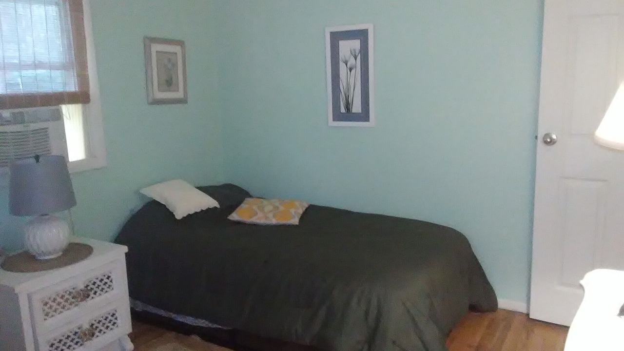 Photo of Bedroom in Geyser Crest