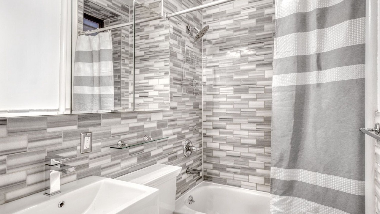 Photo of Bathroom in Nolita