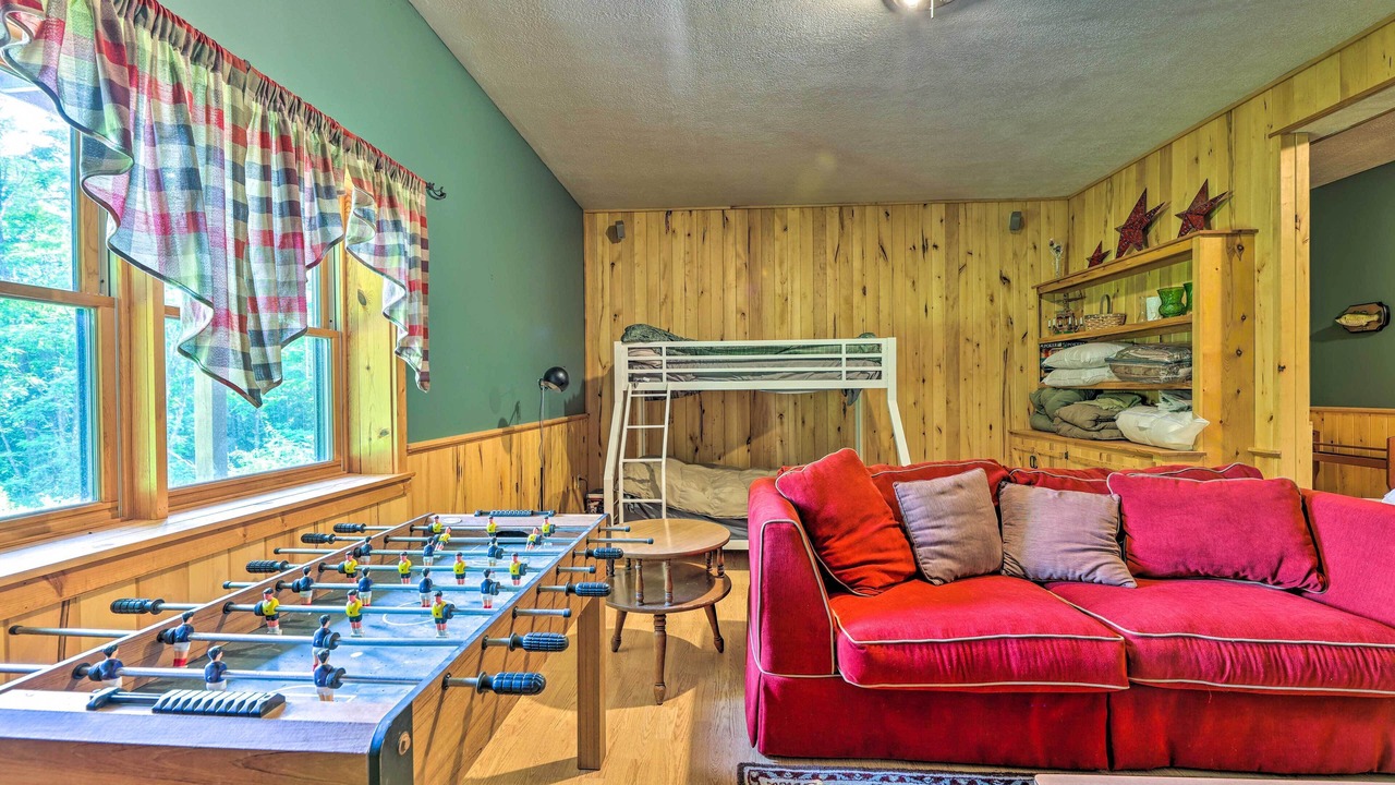 Photo of Bedroom in Slatyfork Farm