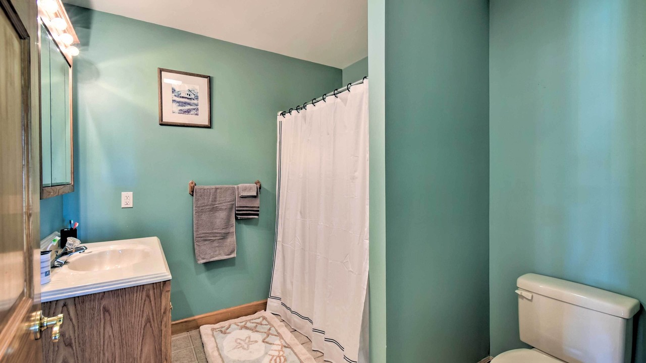 Photo of Bathroom in Painter