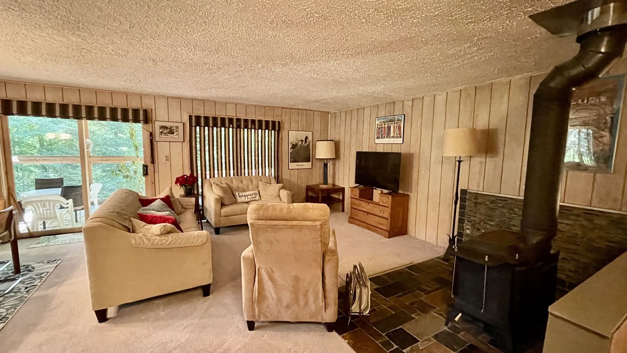 Photo of Livingroom in Londonderry
