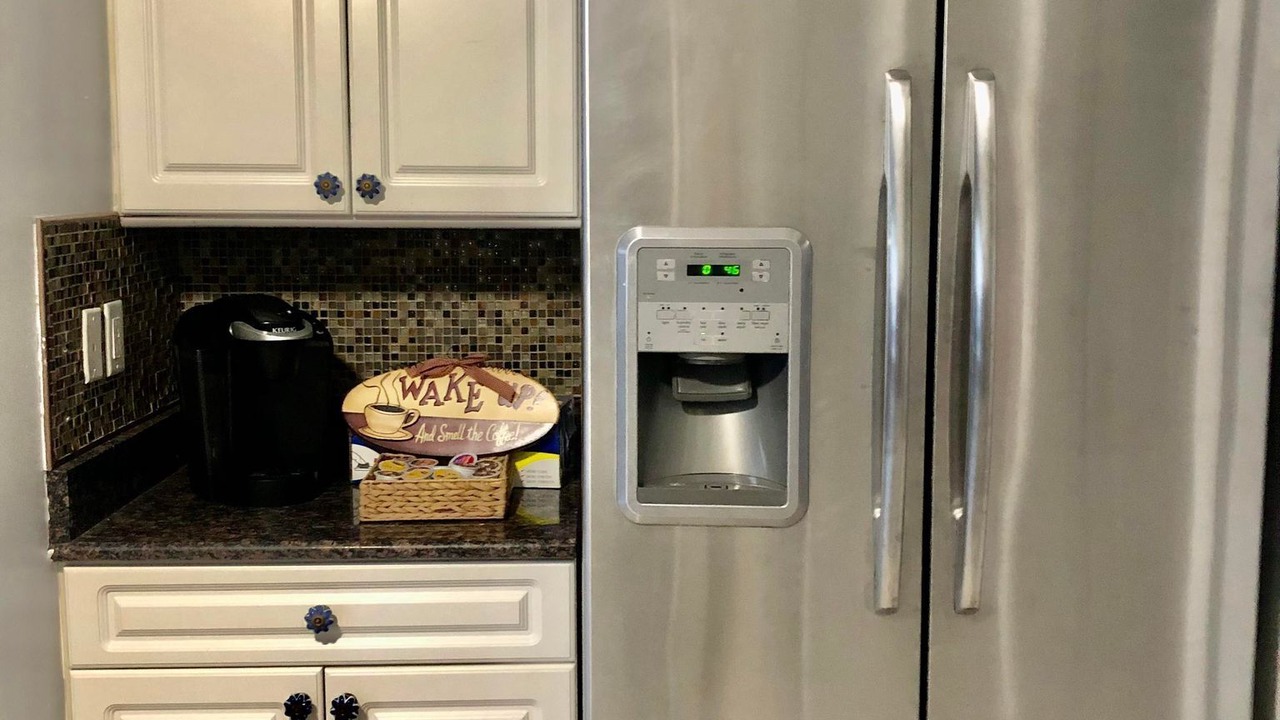 Photo of Kitchen in North Camellia Acres