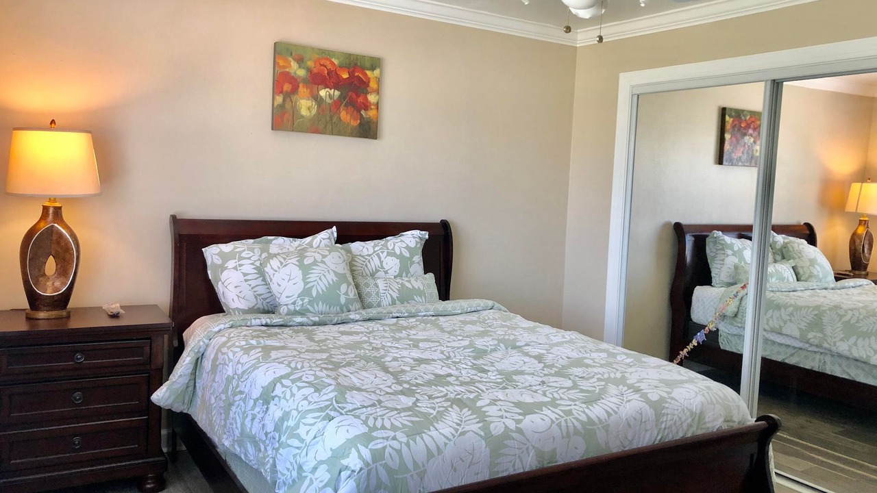Photo of Bedroom in North Camellia Acres