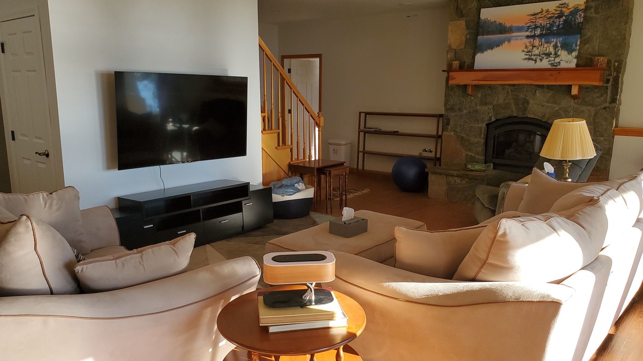 Photo of Livingroom in Pilot Knob