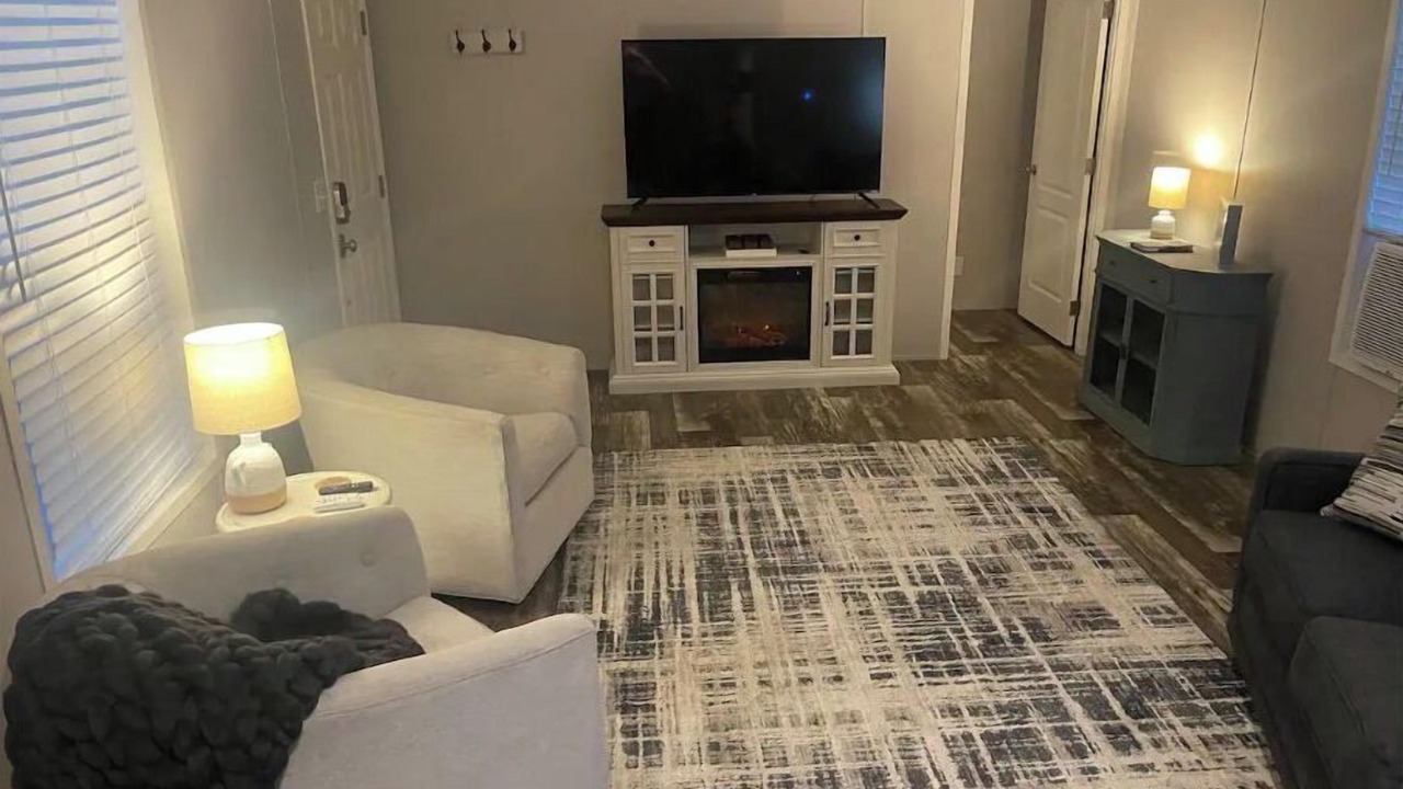 Photo of Livingroom in Mount Airy
