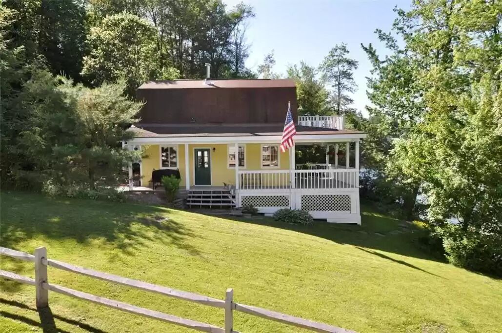 Photo of Outdoor in Brackney