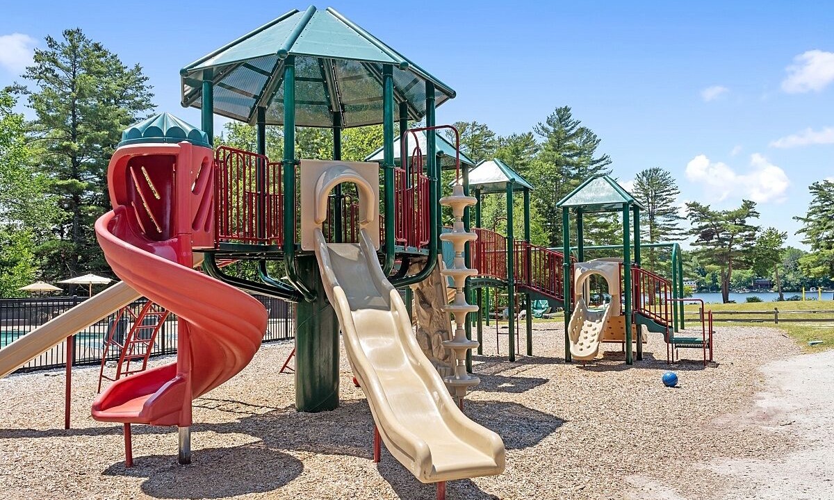 Photo of Others in Summer Village
