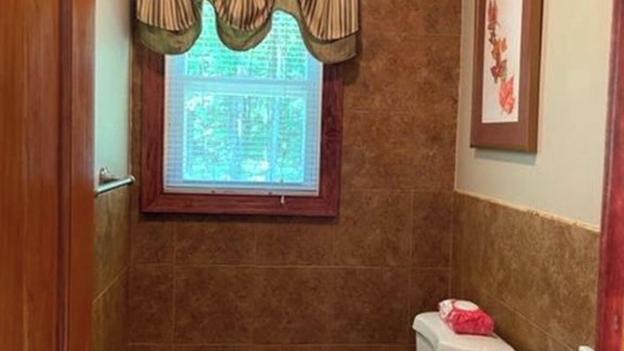 Photo of Bathroom in De Lancey