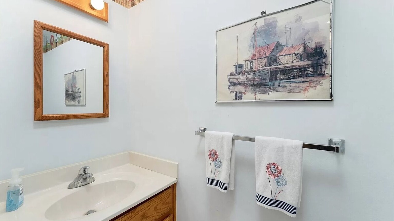 Photo of Bathroom in Shirley