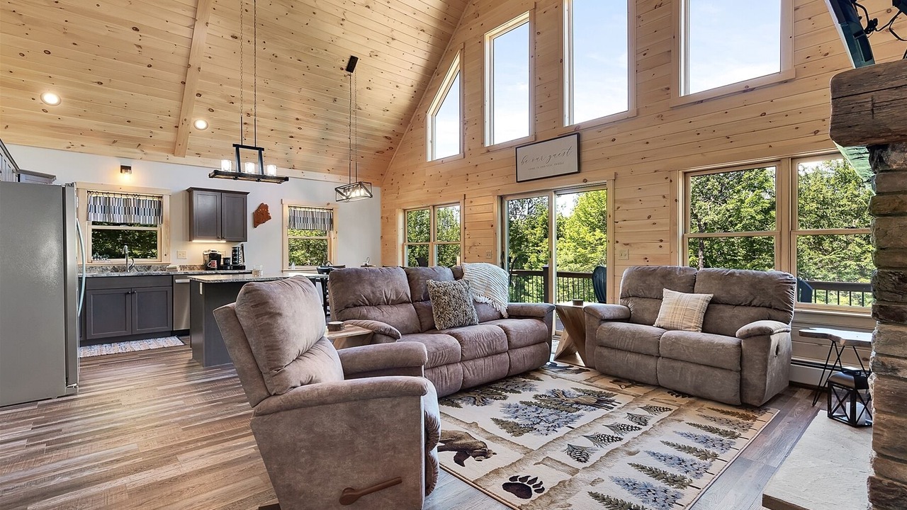Photo of Livingroom in Bethel