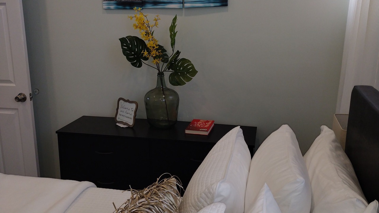 Photo of Bedroom in Amityville
