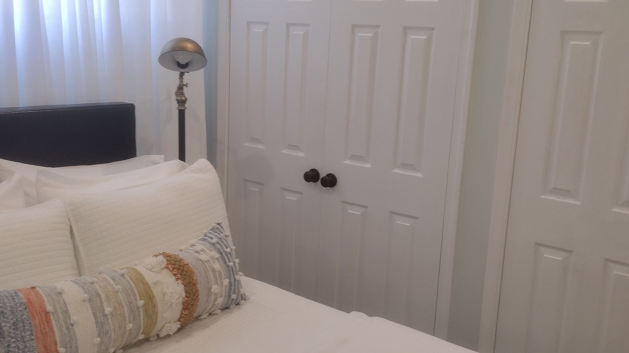 Photo of Bedroom in Amityville