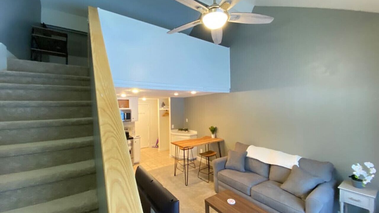 Photo of Livingroom in Jeffersonville