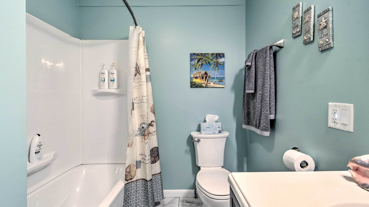 Photo of Bathroom in Ovid