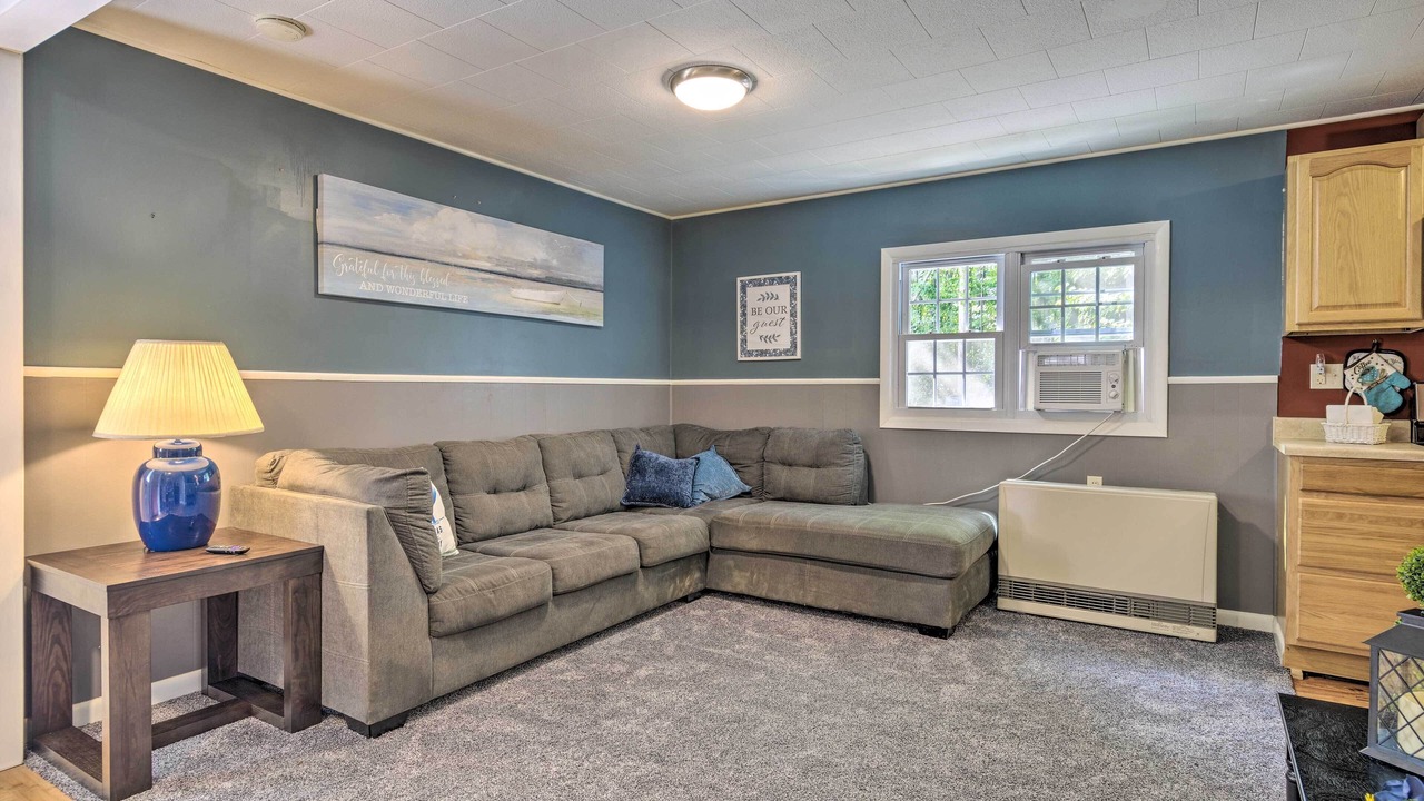 Photo of Livingroom in Ovid