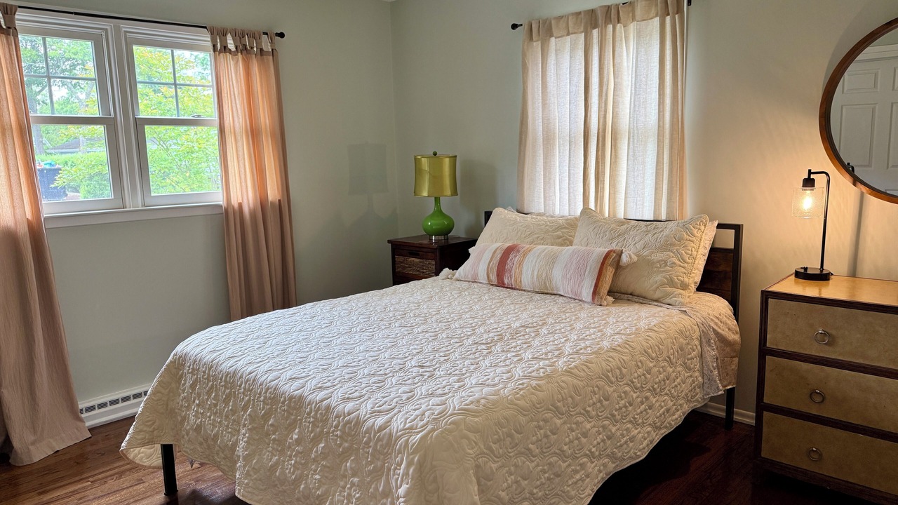 Photo of Bedroom in Hampton Bays