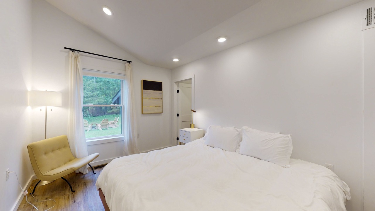 Photo of Bedroom in Bradford