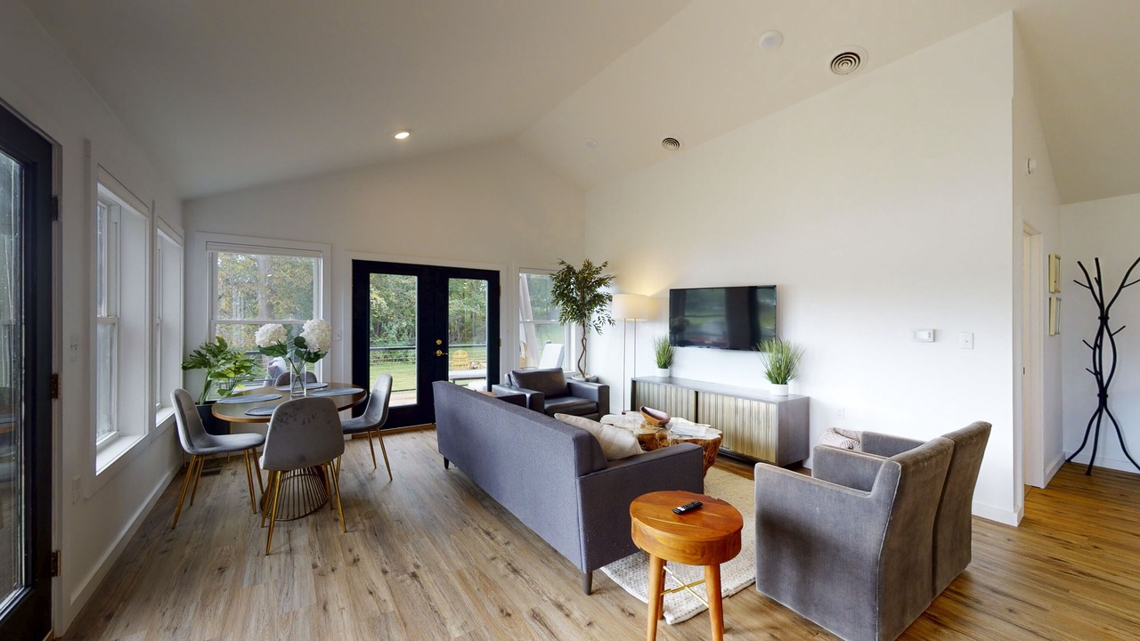 Photo of Livingroom in Bradford