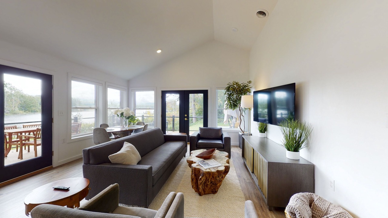 Photo of Livingroom in Bradford