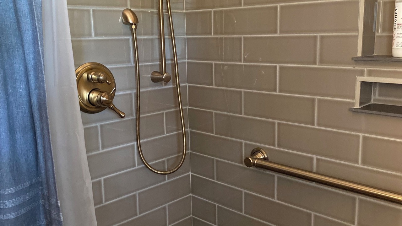 Photo of Bathroom in Clinton