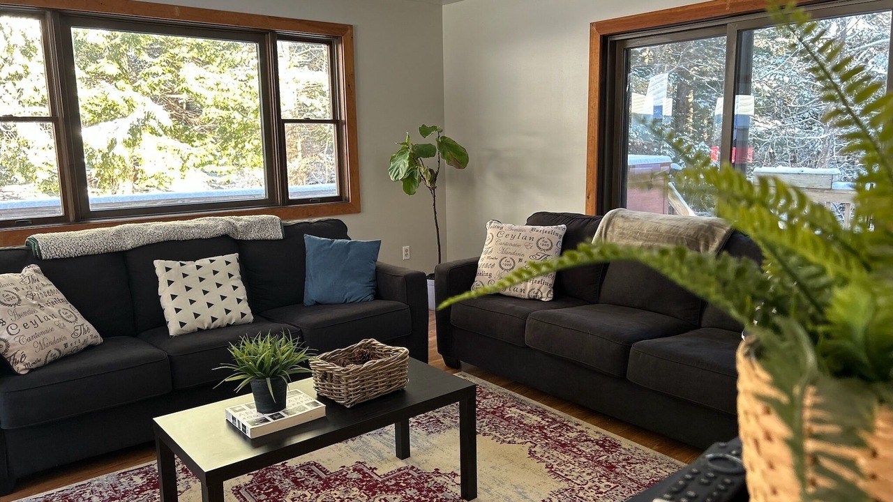 Photo of Livingroom in Maplecrest