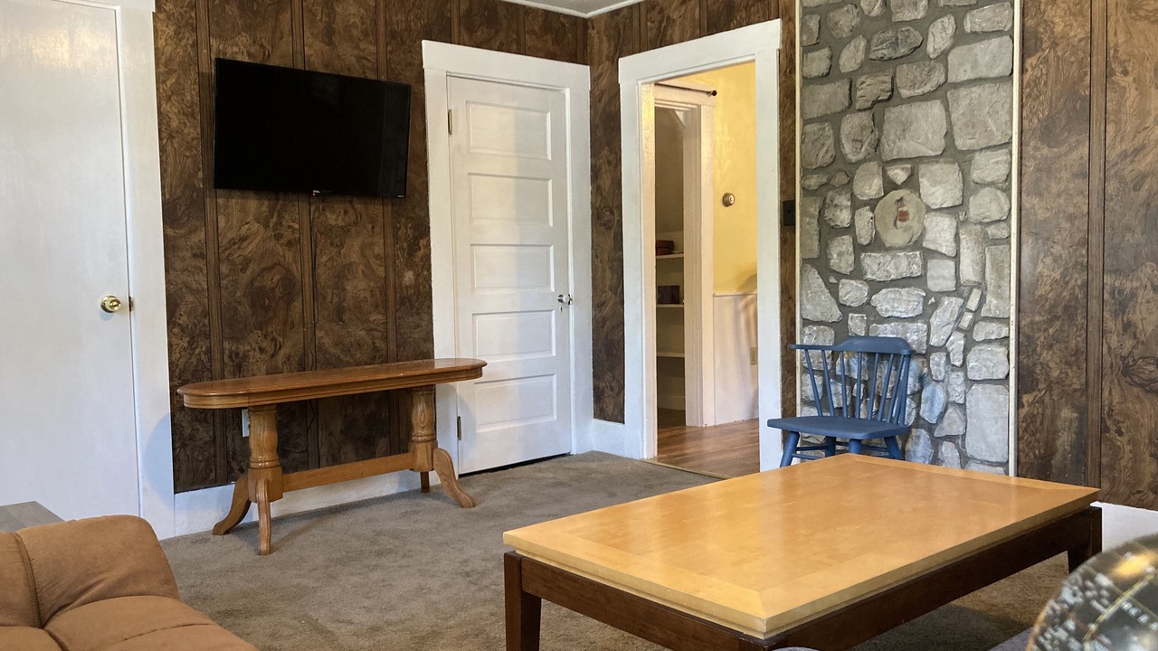 Photo of Livingroom in South Berwick