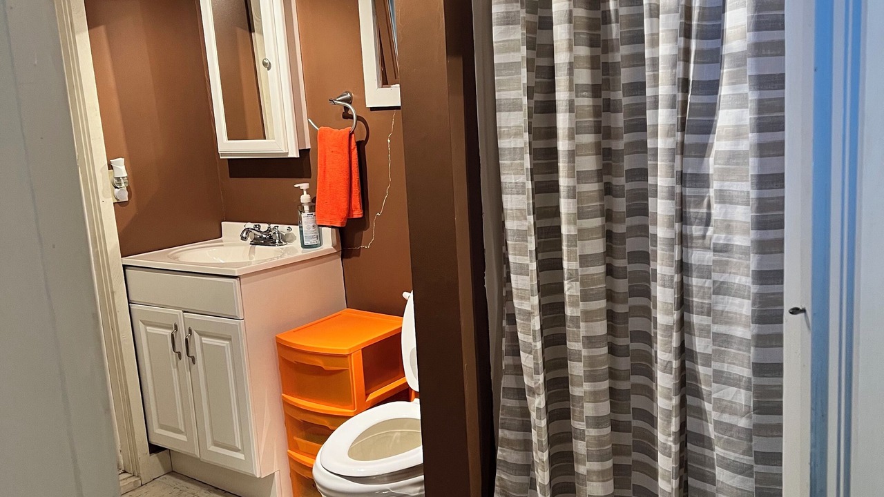 Photo of Bathroom in Moriah Center