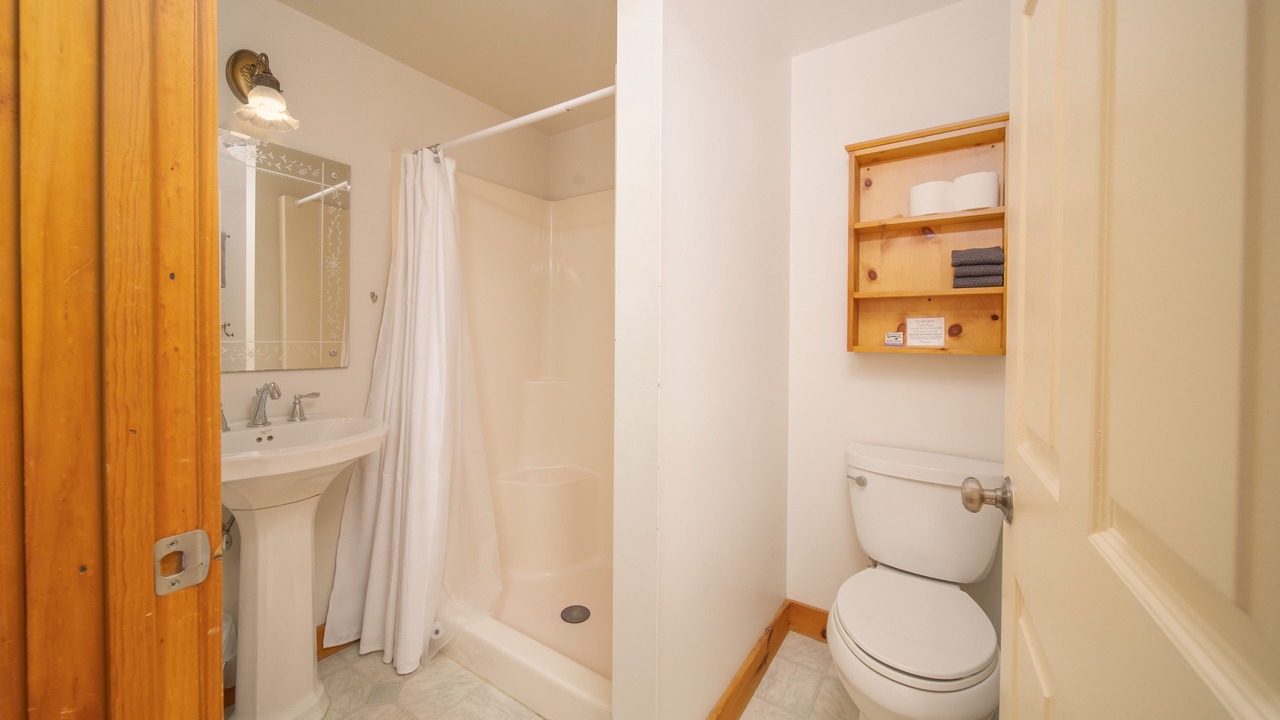Photo of Bathroom in East Burke
