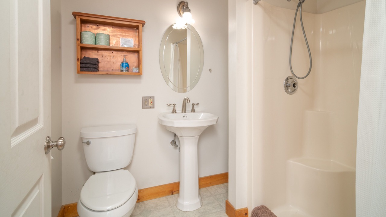 Photo of Bathroom in East Burke