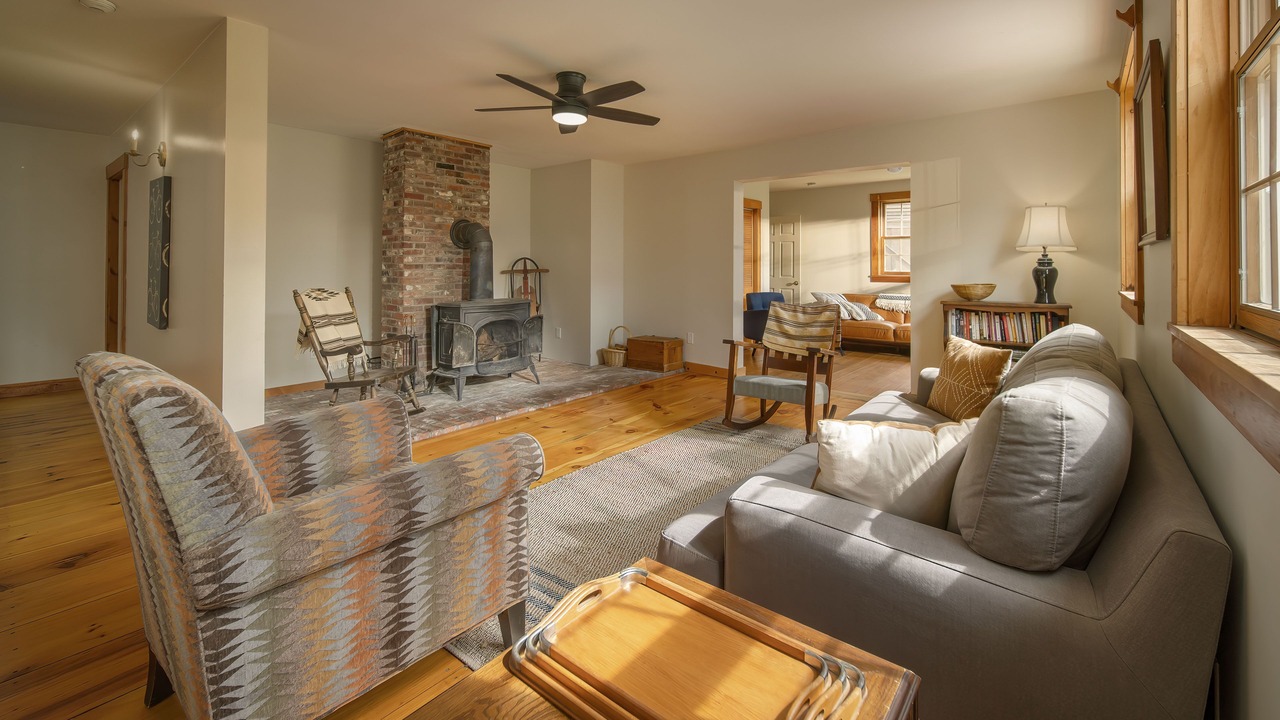 Photo of Bedroom in East Burke