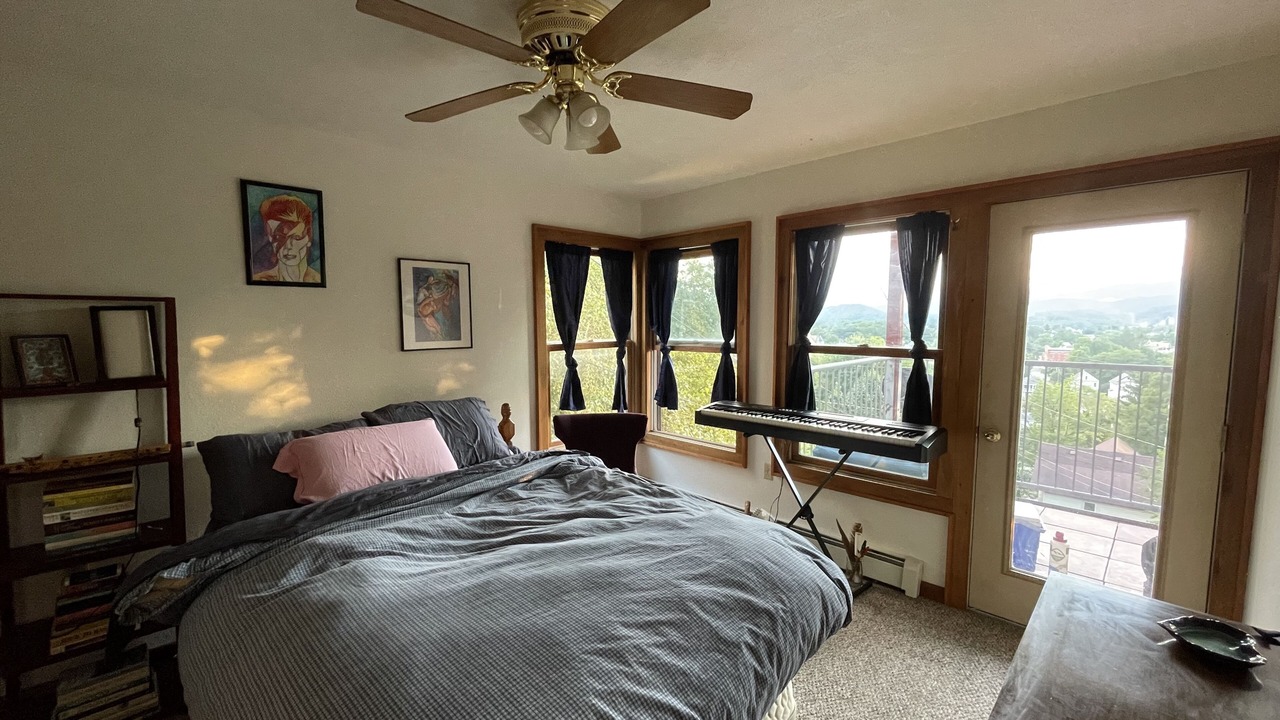 Photo of Bedroom in Leadsville